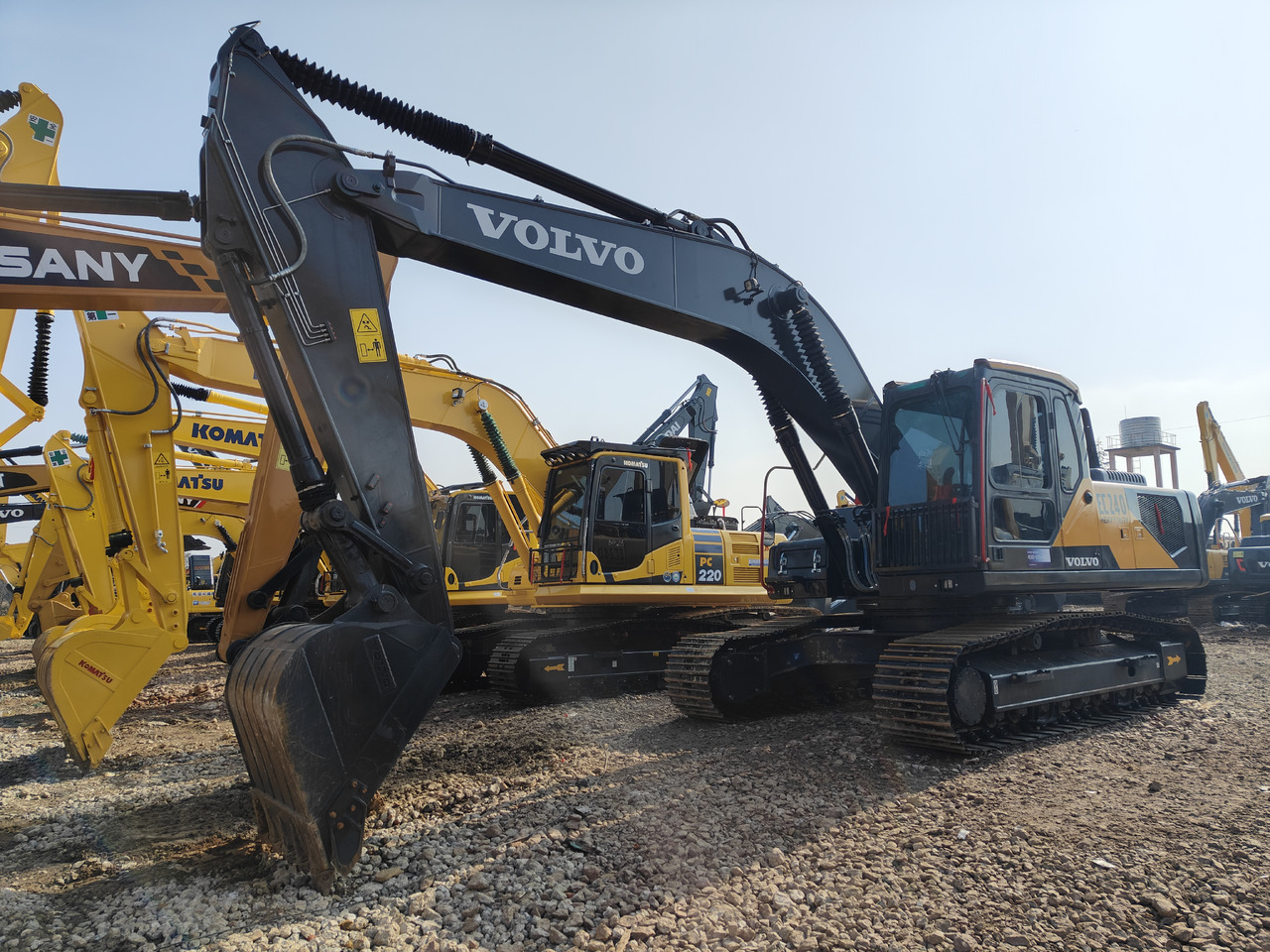 Good Condition Used Excavator volvo EC240 Second-hand - Máy xúc: hình 4 Good Condition Used Excavator volvo EC240 Second-hand - Máy xúc: hình 4