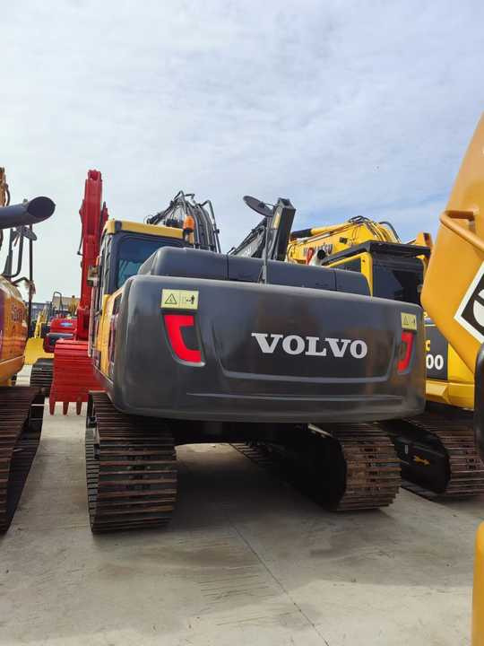 Hot Selling volvo Brand Ec210 20tons Excavator in Stock Used Korea Brand volvo Ec210 240 290 Excavator for Sale - Máy xúc: hình 5 Hot Selling volvo Brand Ec210 20tons Excavator in Stock Used Korea Brand volvo Ec210 240 290 Excavator for Sale - Máy xúc: hình 5