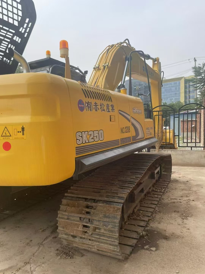 KOBELCO High Efficiency KOBELCO SK250 Excavator - Máy xúc bánh xích: hình 2 KOBELCO High Efficiency KOBELCO SK250 Excavator - Máy xúc bánh xích: hình 2