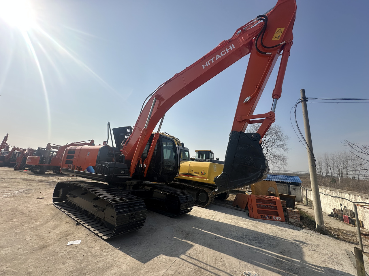 HITACHI Used Excavator ZX210-5G High Quality - Máy móc xây dựng: hình 4 HITACHI Used Excavator ZX210-5G High Quality - Máy móc xây dựng: hình 4