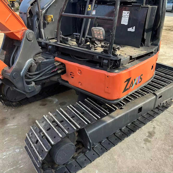 Mini 3-Ton Excavator used Hitachi ZX30 excavator with Excellent Performance and Low Price for sale! - Máy xúc: hình 1 Mini 3-Ton Excavator used Hitachi ZX30 excavator with Excellent Performance and Low Price for sale! - Máy xúc: hình 1