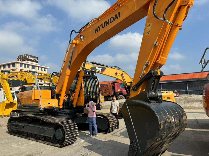 Nice Condition Korea Brand hyundai 305-9 30tons Middle Digger for Sale Used hyundai 210-9 215-9 220-9 305-9 Model Provide - Máy xúc: hình 2 Nice Condition Korea Brand hyundai 305-9 30tons Middle Digger for Sale Used hyundai 210-9 215-9 220-9 305-9 Model Provide - Máy xúc: hình 2