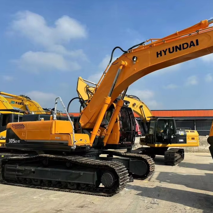 Nice Condition Korea Brand hyundai 305-9 30tons Middle Digger for Sale Used hyundai 210-9 215-9 220-9 305-9 Model Provide - Máy xúc: hình 1 Nice Condition Korea Brand hyundai 305-9 30tons Middle Digger for Sale Used hyundai 210-9 215-9 220-9 305-9 Model Provide - Máy xúc: hình 1