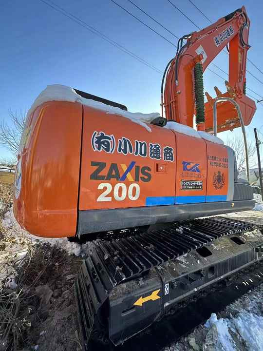 Original Japan Hitachi ZX200-3 Excavator Hitachi Excavator in Low Price for Hot Sale - Máy xúc bánh xích: hình 4 Original Japan Hitachi ZX200-3 Excavator Hitachi Excavator in Low Price for Hot Sale - Máy xúc bánh xích: hình 4