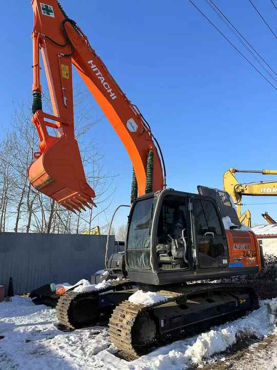 Original Japan Hitachi ZX200-3 Excavator Hitachi Excavator in Low Price for Hot Sale - Máy xúc bánh xích: hình 2 Original Japan Hitachi ZX200-3 Excavator Hitachi Excavator in Low Price for Hot Sale - Máy xúc bánh xích: hình 2