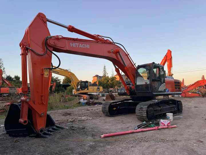 Original Japan Hitachi ZX350 Excavator Hitachi Excavator in Low Price for Hot Sale - Máy xúc bánh xích: hình 5 Original Japan Hitachi ZX350 Excavator Hitachi Excavator in Low Price for Hot Sale - Máy xúc bánh xích: hình 5