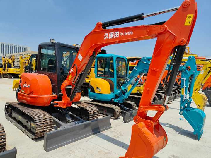Perfect Condition Kubota U55-4 Japan Brand Mini Excavator with Pusher for Sale Kubota U25 35 55 5tons - Máy xúc mini: hình 3 Perfect Condition Kubota U55-4 Japan Brand Mini Excavator with Pusher for Sale Kubota U25 35 55 5tons - Máy xúc mini: hình 3