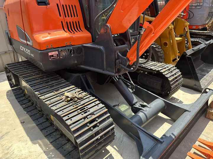 USED Doosan Dx55 Mini Excavator with Good Condition for Sale - Máy xúc: hình 2 USED Doosan Dx55 Mini Excavator with Good Condition for Sale - Máy xúc: hình 2