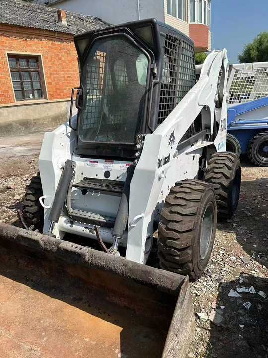 Used Bob Cat Bob Cat S300 Used Skid Steer Wheel Loader Multifunctional Track Loaders Bobcat - Máy xúc lật bánh lốp: hình 2 Used Bob Cat Bob Cat S300 Used Skid Steer Wheel Loader Multifunctional Track Loaders Bobcat - Máy xúc lật bánh lốp: hình 2