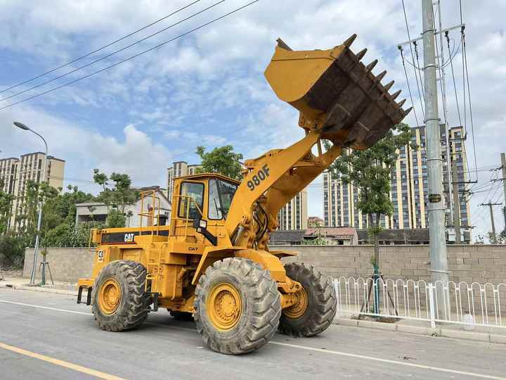 Used CAT 980f 980g 980c Wheel Loader Second Hand Condition CAT 966H 966F 966E 966G Front Loaders for Sale - Máy xúc lật bánh lốp: hình 5 Used CAT 980f 980g 980c Wheel Loader Second Hand Condition CAT 966H 966F 966E 966G Front Loaders for Sale - Máy xúc lật bánh lốp: hình 5