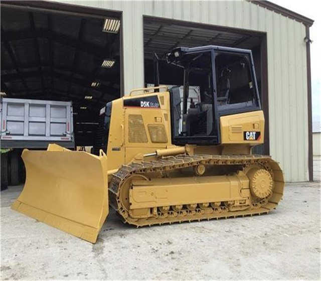 Used Cat D5k D5g D5 D5m D5h Crawler Bulldozer , CAT Bulldozer with Ripper , Original Cat Bulldozers - Máy ủi: hình 5 Used Cat D5k D5g D5 D5m D5h Crawler Bulldozer , CAT Bulldozer with Ripper , Original Cat Bulldozers - Máy ủi: hình 5