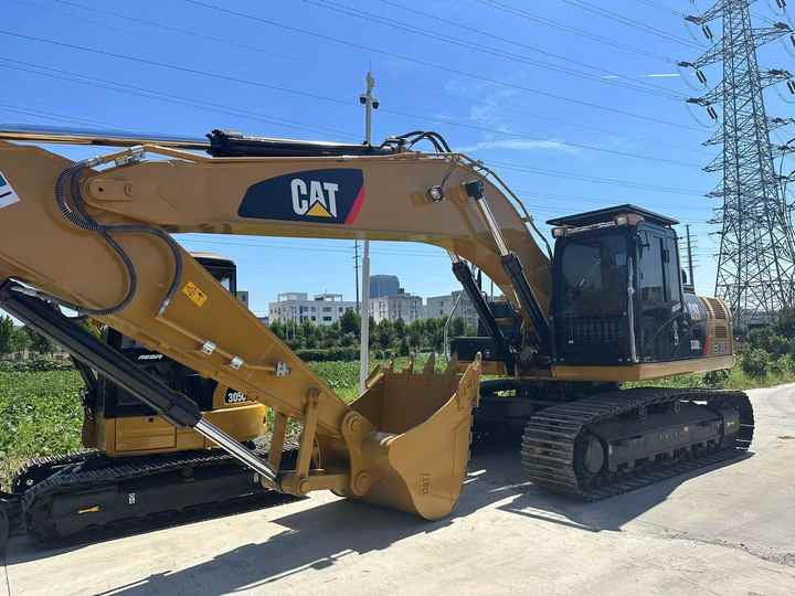 Used Caterpillar 330D2L Crawler Excavator Foe Sale - Máy xúc bánh xích: hình 2 Used Caterpillar 330D2L Crawler Excavator Foe Sale - Máy xúc bánh xích: hình 2