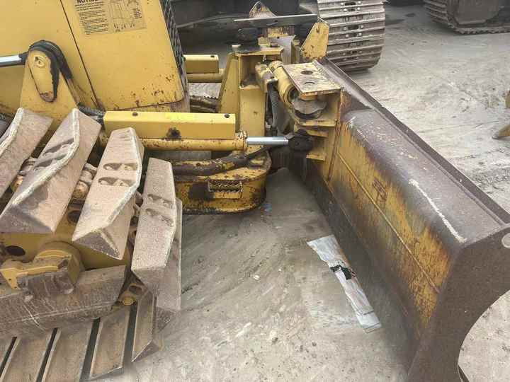Used Caterpillar CAT D3G Land Road Motor Bulldozer CAT Used Grader Cheap Price for Sale - Máy ủi: hình 4 Used Caterpillar CAT D3G Land Road Motor Bulldozer CAT Used Grader Cheap Price for Sale - Máy ủi: hình 4