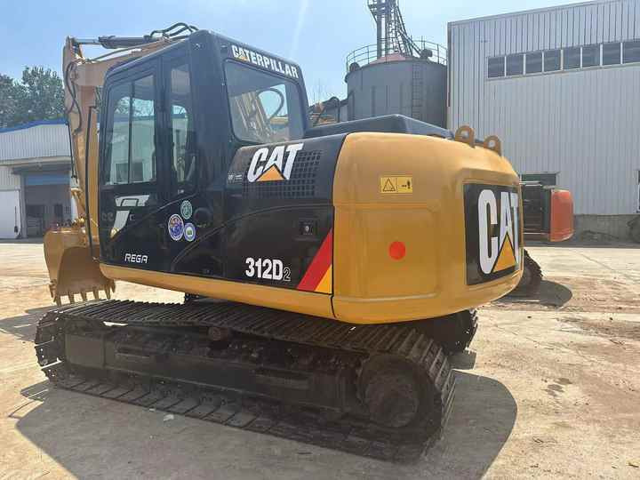 Used Caterpillar Cat312D2 Excavator Original Japan Heavy Machinery Caterpillar 312D2 Excavator for Sale - Máy xúc bánh xích: hình 4 Used Caterpillar Cat312D2 Excavator Original Japan Heavy Machinery Caterpillar 312D2 Excavator for Sale - Máy xúc bánh xích: hình 4