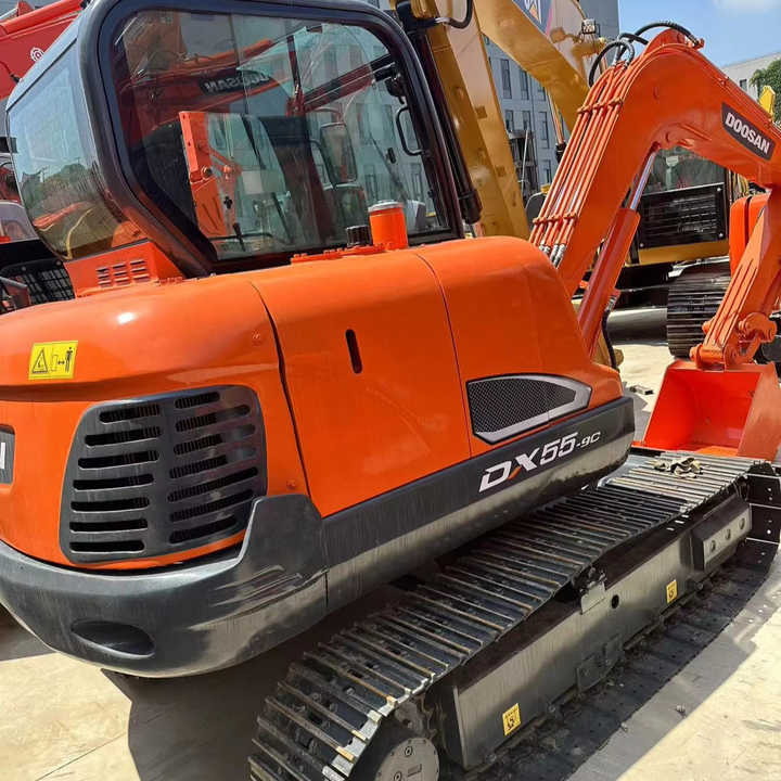 Used Digger DOOSAN DX55 Construction Machinery Construction Digger Used DOOSAN DX55 Cheap Excavator - Máy xúc bánh xích: hình 1 Used Digger DOOSAN DX55 Construction Machinery Construction Digger Used DOOSAN DX55 Cheap Excavator - Máy xúc bánh xích: hình 1