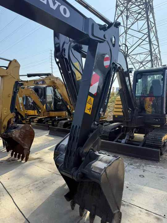 Used Digger VOLVO EC60D Construction Machinery Construction Digger Used VOLVO EC60D Cheap Excavator - Máy xúc mini: hình 4 Used Digger VOLVO EC60D Construction Machinery Construction Digger Used VOLVO EC60D Cheap Excavator - Máy xúc mini: hình 4