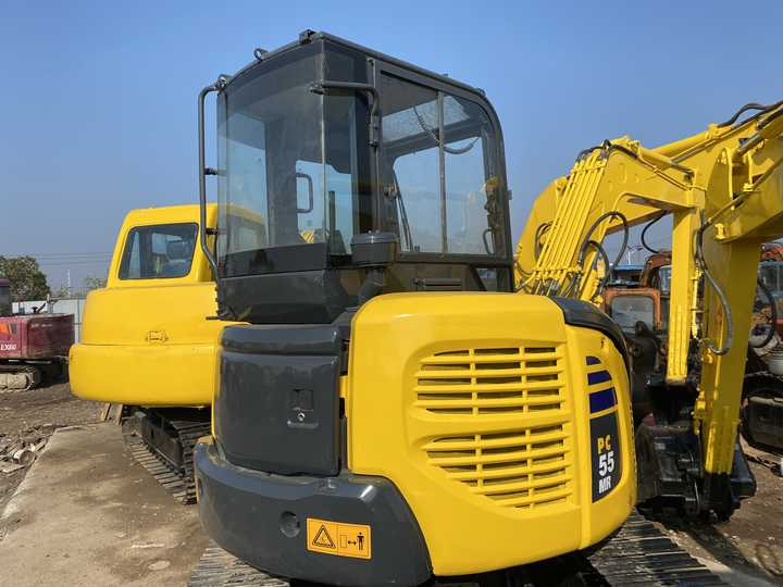 Used Excavators Komatsu PC55MR Japan Used Excavator Komatsu PC55mr Second Hand Excavator for Sale - Máy xúc bánh xích: hình 2 Used Excavators Komatsu PC55MR Japan Used Excavator Komatsu PC55mr Second Hand Excavator for Sale - Máy xúc bánh xích: hình 2