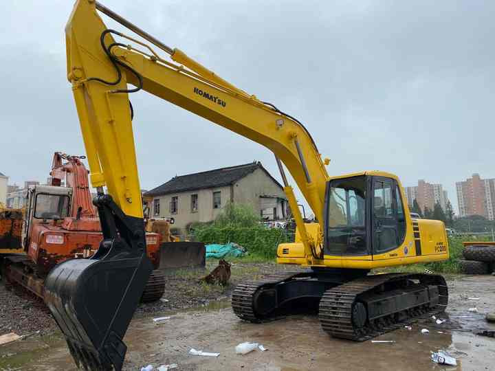 Used Good Quality Japan Original PC200-6 in Good Condition PC200-6 Komatsu - Máy xúc bánh xích: hình 5 Used Good Quality Japan Original PC200-6 in Good Condition PC200-6 Komatsu - Máy xúc bánh xích: hình 5