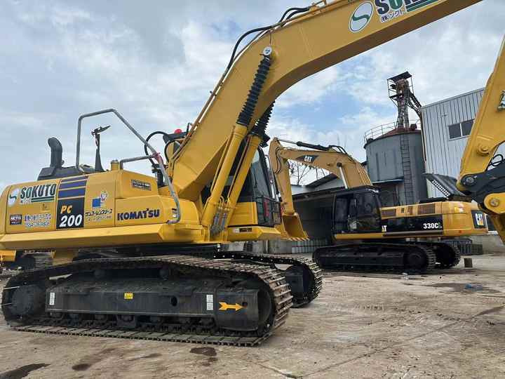 Used Good Quality Japan Original PC200-8 in Good Condition PC200-8 Komatsu - Máy xúc bánh xích: hình 4 Used Good Quality Japan Original PC200-8 in Good Condition PC200-8 Komatsu - Máy xúc bánh xích: hình 4