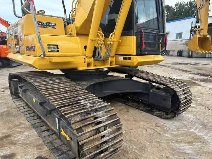 Used Good Quality Japan Original PC200-8 in Good Condition PC200-8 Komatsu - Máy xúc bánh xích: hình 2 Used Good Quality Japan Original PC200-8 in Good Condition PC200-8 Komatsu - Máy xúc bánh xích: hình 2