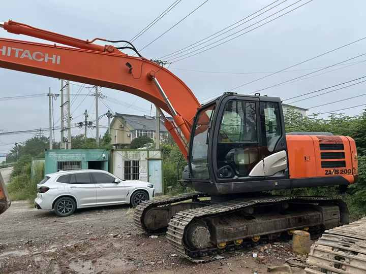 Used HITACHI ZX210-3G New Model Excavator Second Hand Machine Popular Brand Japan Hitachi Hydraulic Machinery - Máy xúc bánh xích: hình 3 Used HITACHI ZX210-3G New Model Excavator Second Hand Machine Popular Brand Japan Hitachi Hydraulic Machinery - Máy xúc bánh xích: hình 3
