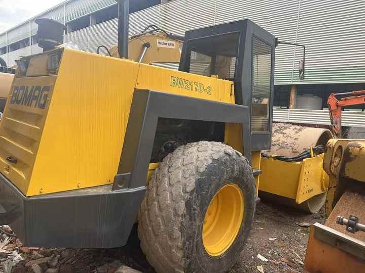 Used Heavy Construction Equipment BW217D Second Hand Road Rollers Used Machine Hot Sale - Máy lăn đường: hình 4 Used Heavy Construction Equipment BW217D Second Hand Road Rollers Used Machine Hot Sale - Máy lăn đường: hình 4