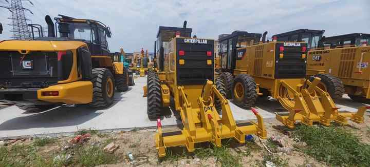 Used Japan Imported Caterpillar 140M Cat 140m Motor Grader with Good Quality and Low Price for Sale - Máy xúc: hình 4 Used Japan Imported Caterpillar 140M Cat 140m Motor Grader with Good Quality and Low Price for Sale - Máy xúc: hình 4