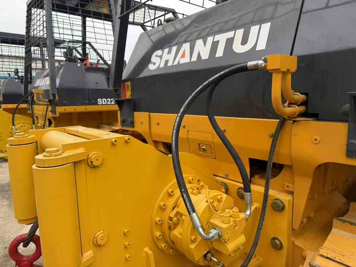 Used Shantui SD22 New Model Bulldozer Second Hand Machine Popular Brand Shantui Hydraulic Machinery - Máy ủi: hình 5 Used Shantui SD22 New Model Bulldozer Second Hand Machine Popular Brand Shantui Hydraulic Machinery - Máy ủi: hình 5