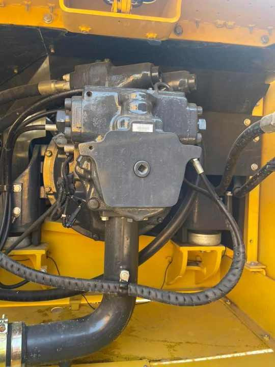 Used komatsu Pc350-8 35T Second Hand JAPAN Original LargeExcavator Mining Construction Excavators Hot Sale PC200 PC220PC240-7-8 - Máy xúc bánh xích: hình 5 Used komatsu Pc350-8 35T Second Hand JAPAN Original LargeExcavator Mining Construction Excavators Hot Sale PC200 PC220PC240-7-8 - Máy xúc bánh xích: hình 5