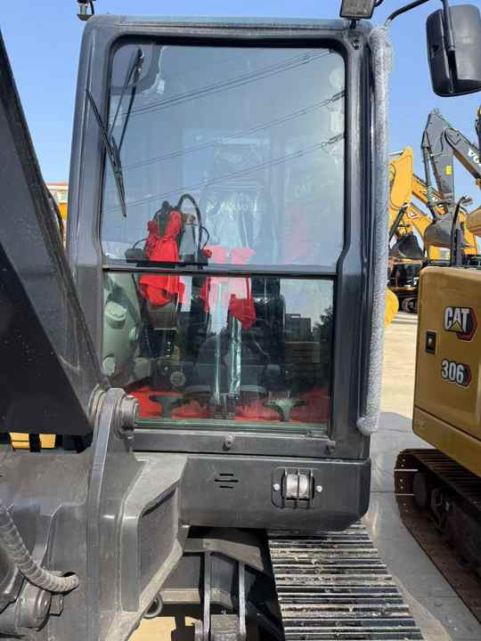 Used volvo Ec60 Mini 6tons Excavator in Stock for Sale - Máy xúc bánh xích: hình 3 Used volvo Ec60 Mini 6tons Excavator in Stock for Sale - Máy xúc bánh xích: hình 3