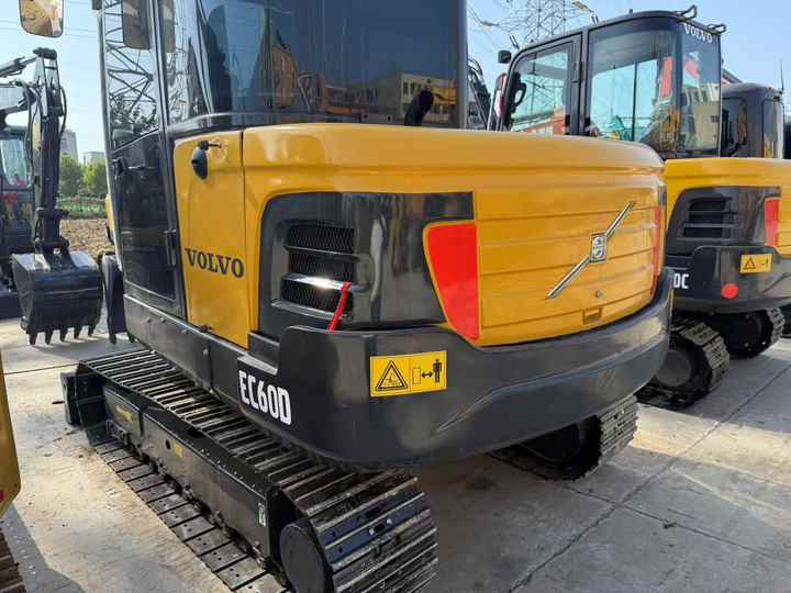 Used volvo Ec60 Mini 6tons Excavator in Stock for Sale - Máy xúc bánh xích: hình 5 Used volvo Ec60 Mini 6tons Excavator in Stock for Sale - Máy xúc bánh xích: hình 5