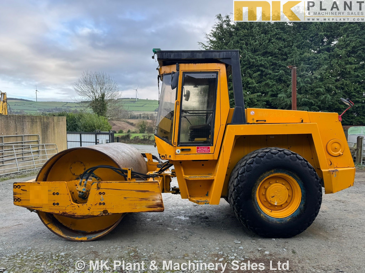BOMAG BW213D-2 - Máy lăn: hình 4 BOMAG BW213D-2 - Máy lăn: hình 4