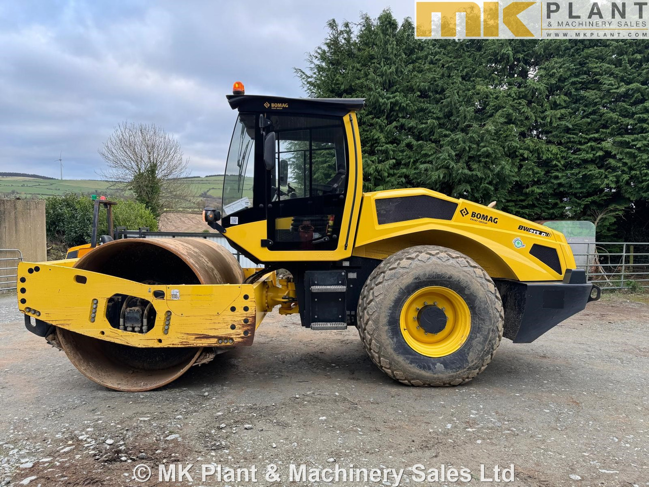 BOMAG BW213D-5 - Máy lăn: hình 1 BOMAG BW213D-5 - Máy lăn: hình 1