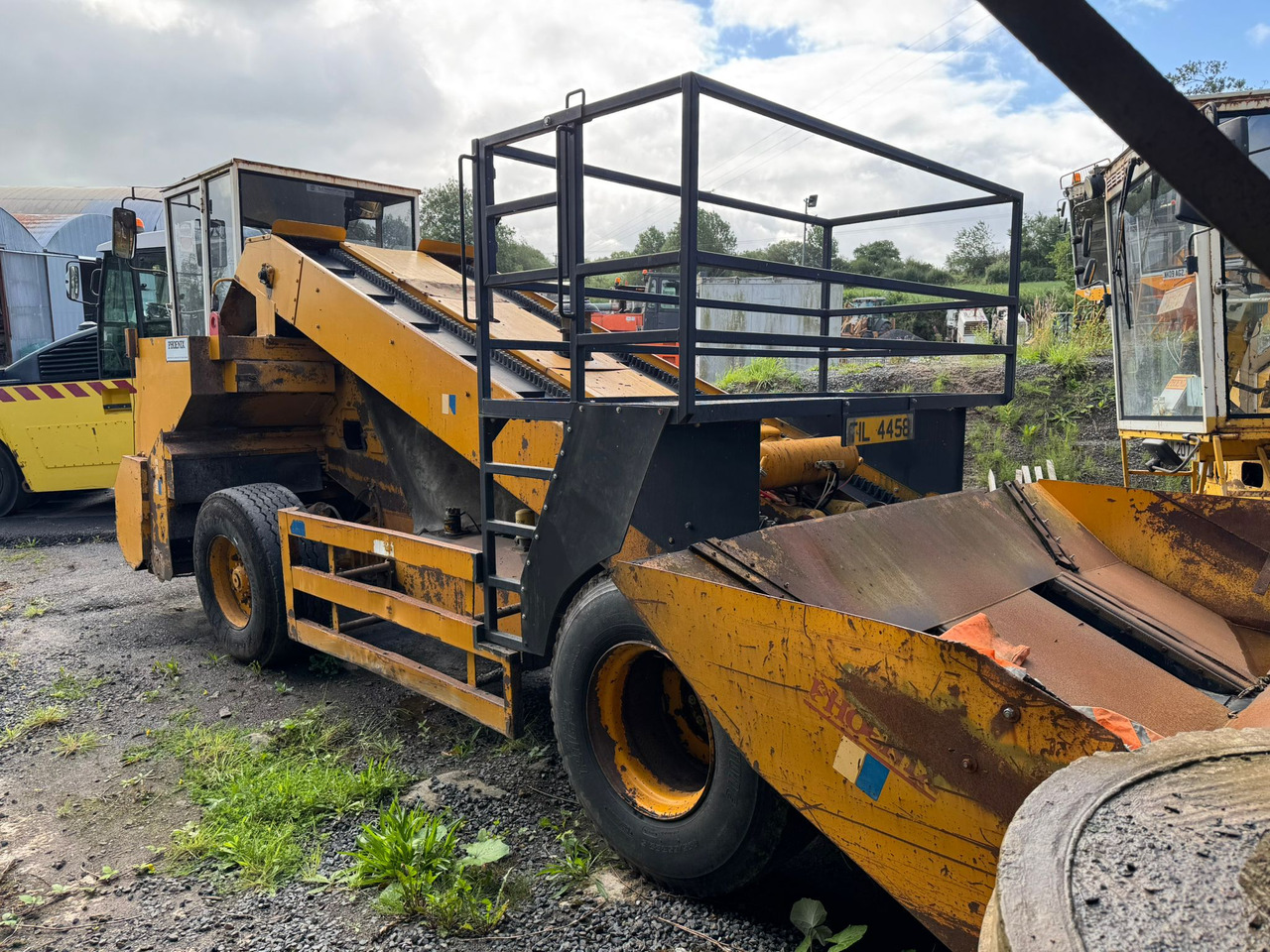 Phoenix - Máy nhựa đường: hình 3 Phoenix - Máy nhựa đường: hình 3