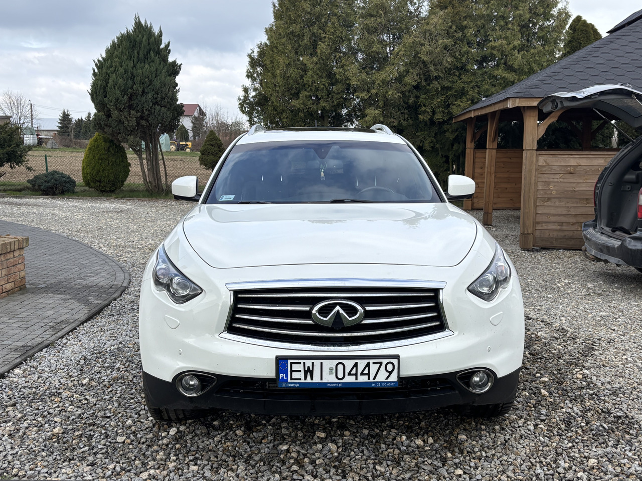 Infiniti QX70 FX30 Diesel V6 Euro6 - SUV: hình 2 Infiniti QX70 FX30 Diesel V6 Euro6 - SUV: hình 2