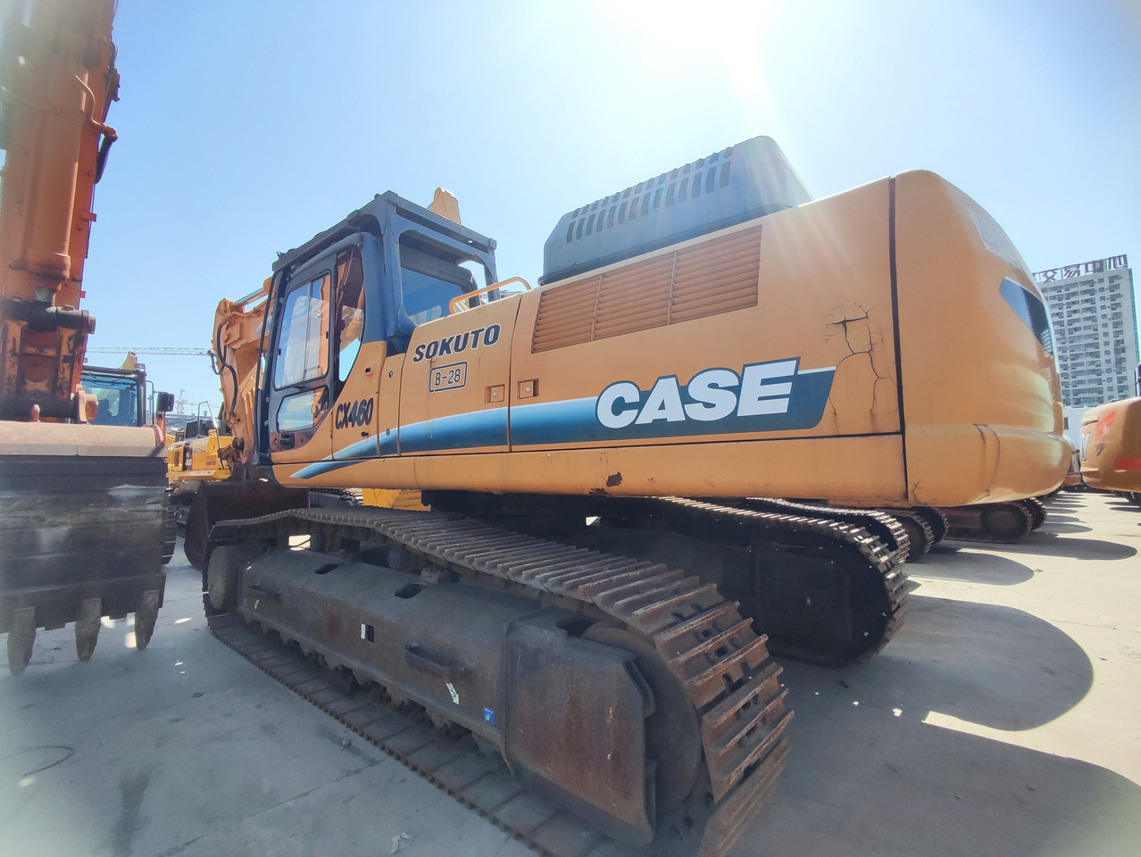 CASE CX460 - Máy xúc bánh xích: hình 1 CASE CX460 - Máy xúc bánh xích: hình 1