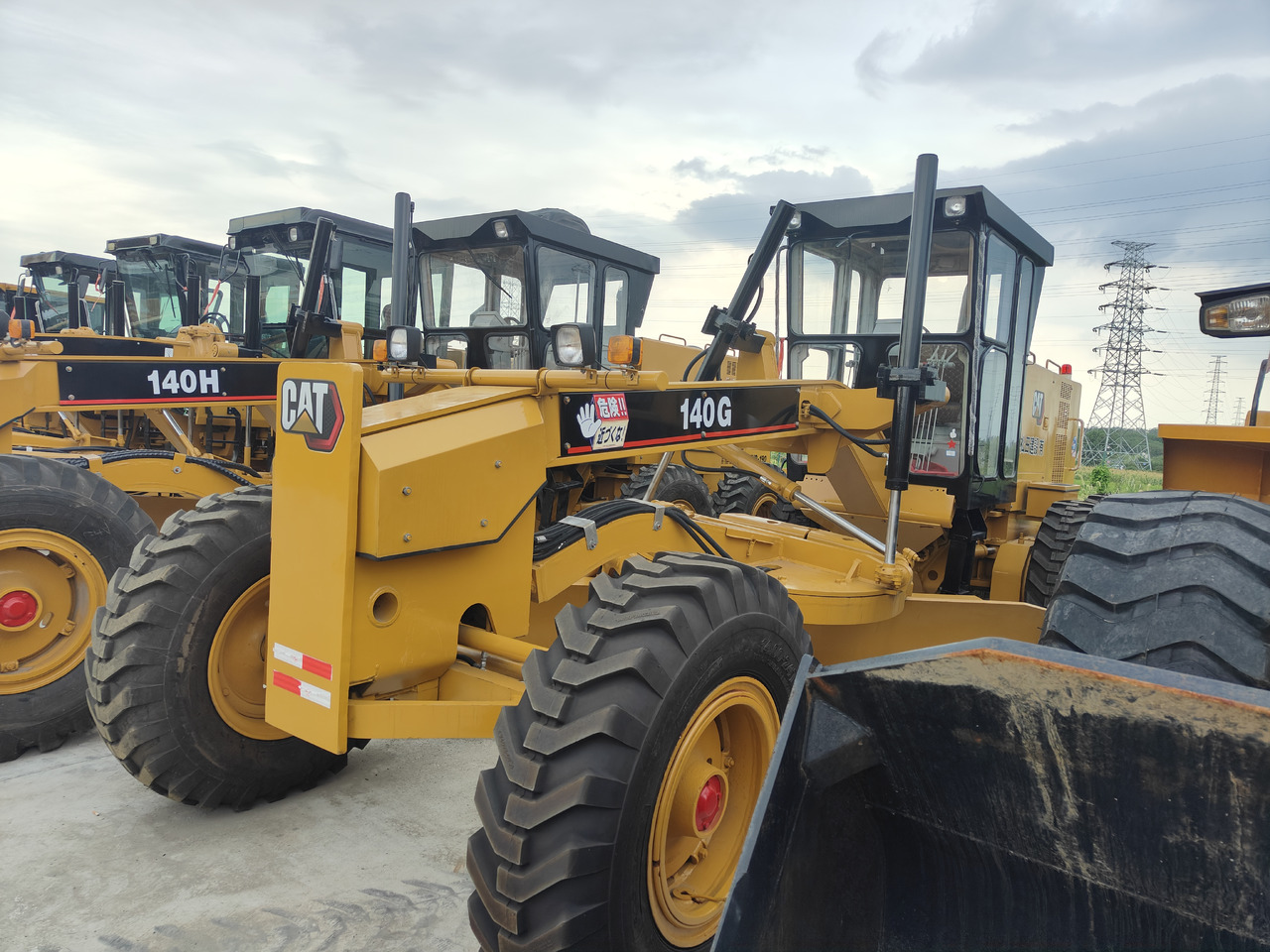 CATERPILLAR 140G - Máy san: hình 1 CATERPILLAR 140G - Máy san: hình 1