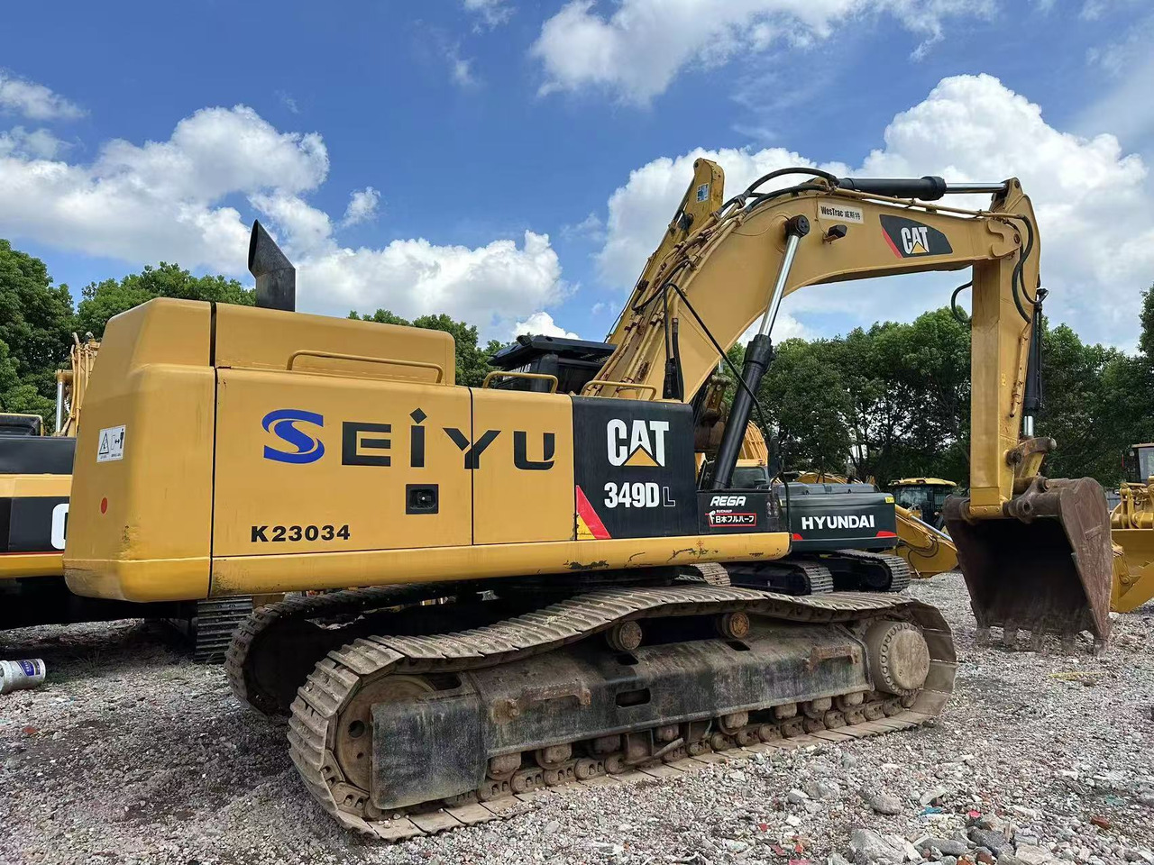 CATERPILLAR 349D - Máy xúc bánh xích: hình 1 CATERPILLAR 349D - Máy xúc bánh xích: hình 1