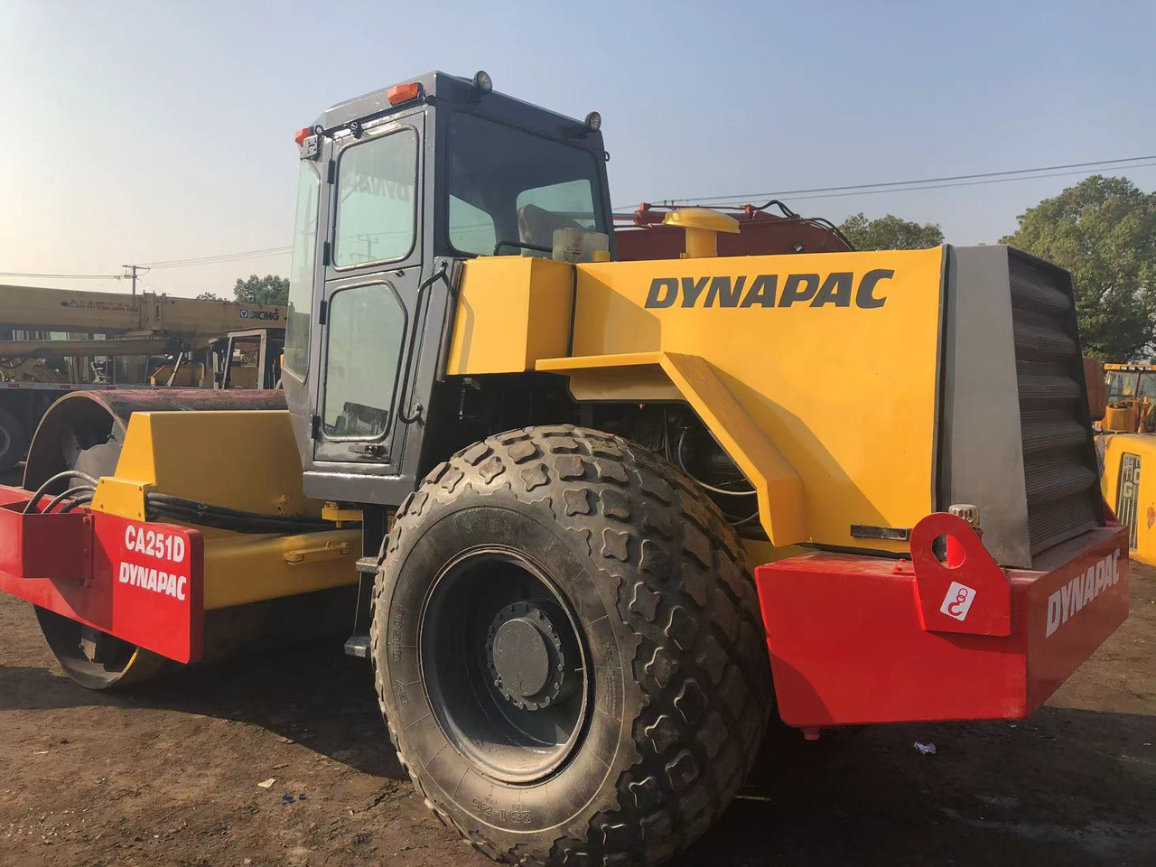 DYNAPAC CA251D - Máy lăn đường: hình 1 DYNAPAC CA251D - Máy lăn đường: hình 1