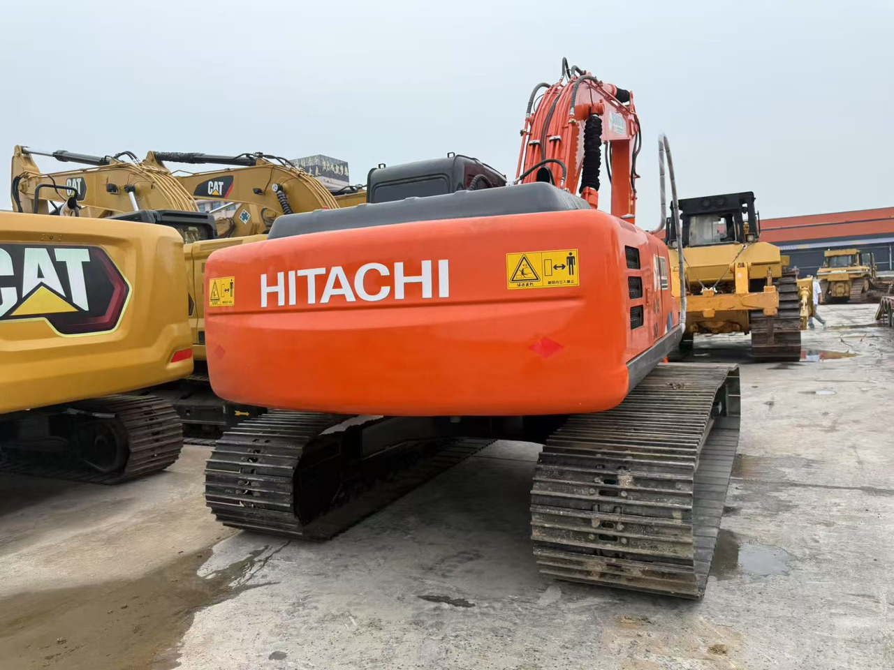 HITACHI ZX210-5G - Máy xúc bánh xích: hình 4 HITACHI ZX210-5G - Máy xúc bánh xích: hình 4
