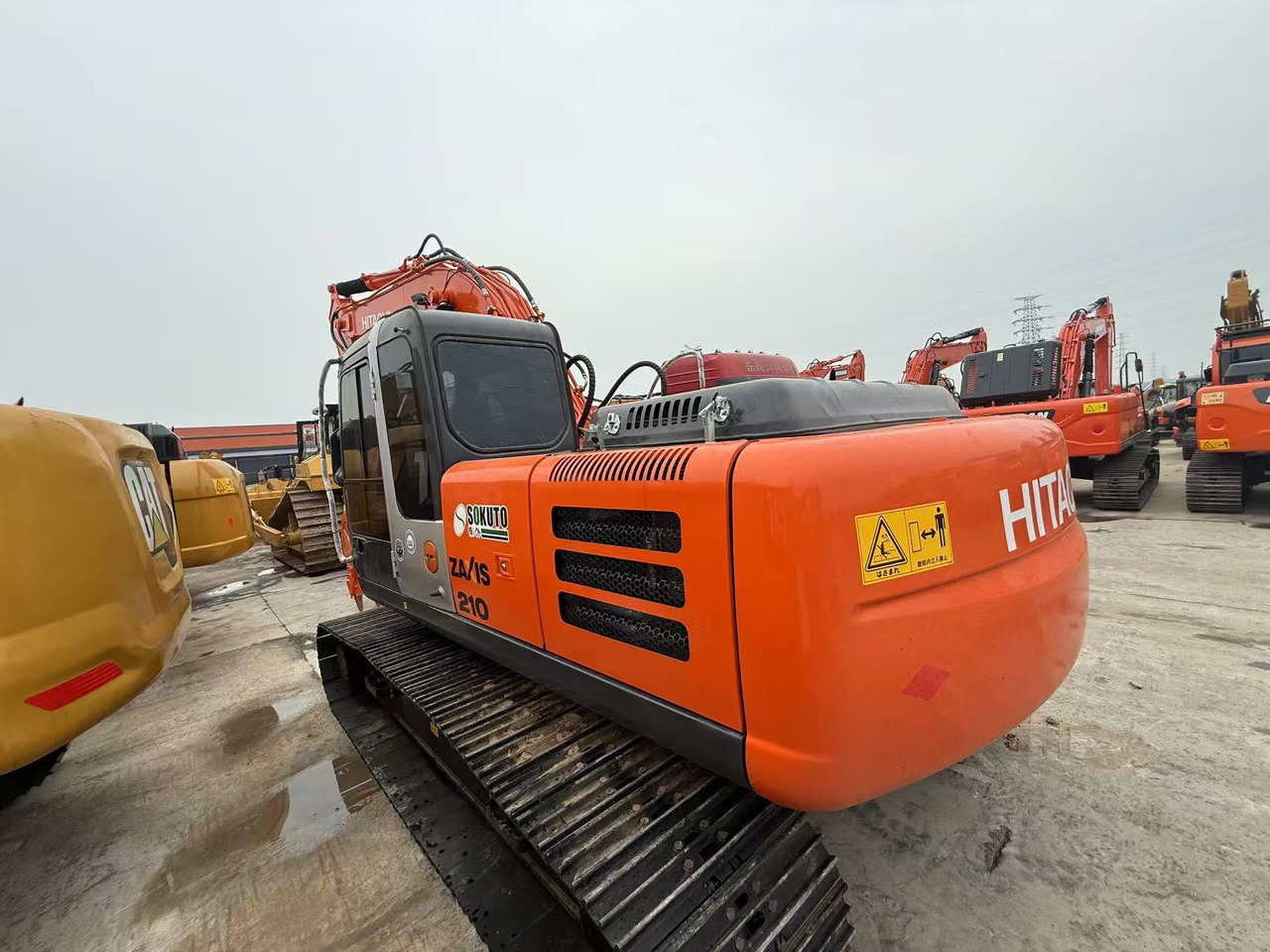 HITACHI ZX210-5G - Máy xúc bánh xích: hình 2 HITACHI ZX210-5G - Máy xúc bánh xích: hình 2