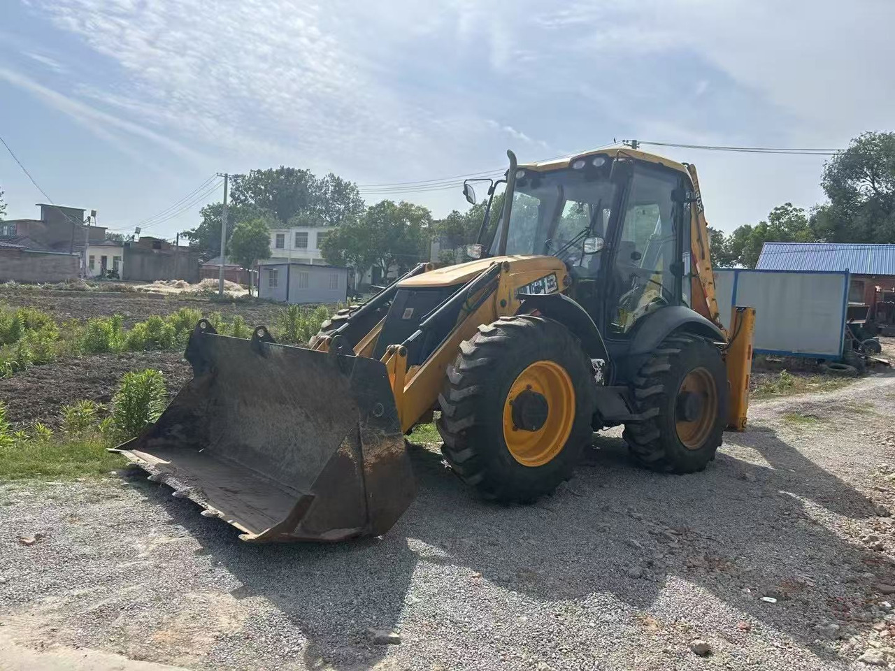 JCB 4CX - Máy xúc trước múc sau: hình 2 JCB 4CX - Máy xúc trước múc sau: hình 2