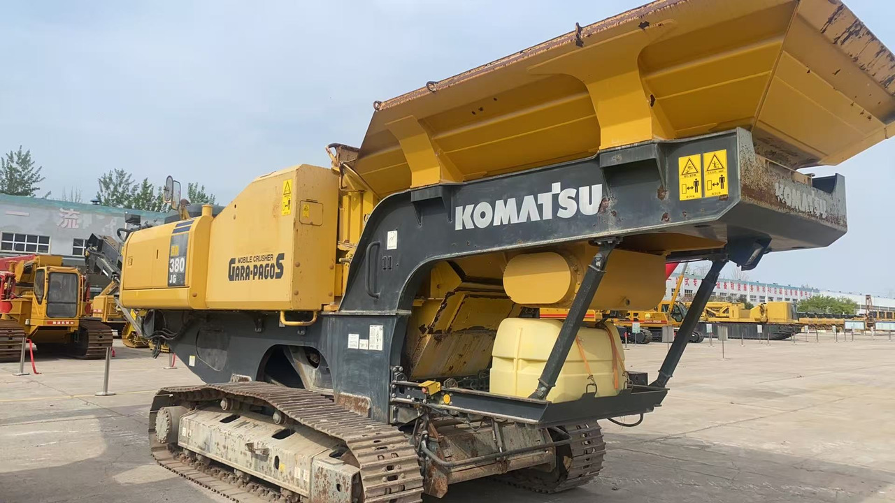 KOMATSU BR380JG-1E0 - Máy nghiền đá: hình 1 KOMATSU BR380JG-1E0 - Máy nghiền đá: hình 1