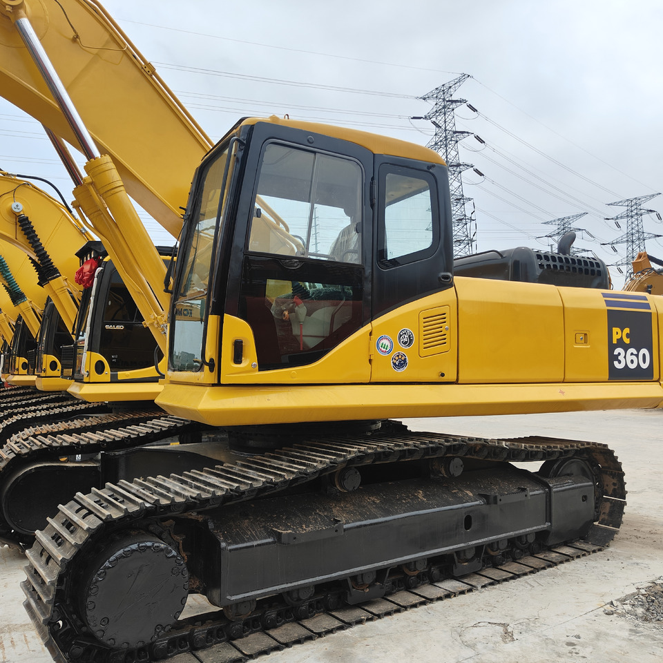 KOMATSU PC360-7 - Máy xúc bánh xích: hình 4 KOMATSU PC360-7 - Máy xúc bánh xích: hình 4
