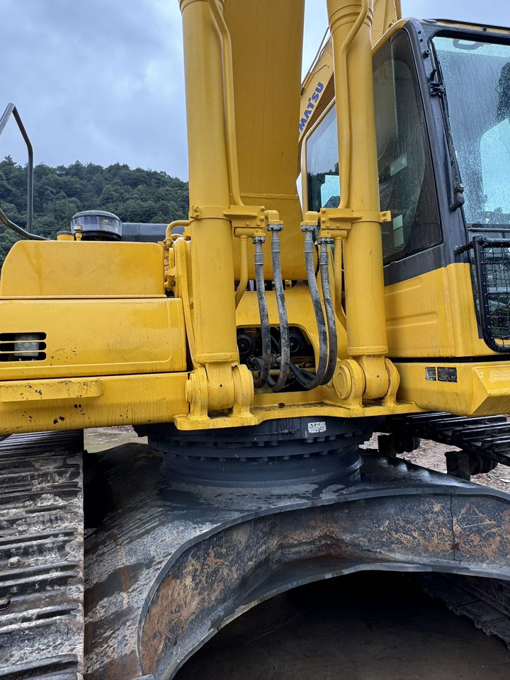 KOMATSU PC460-8 - Máy xúc bánh xích: hình 3 KOMATSU PC460-8 - Máy xúc bánh xích: hình 3