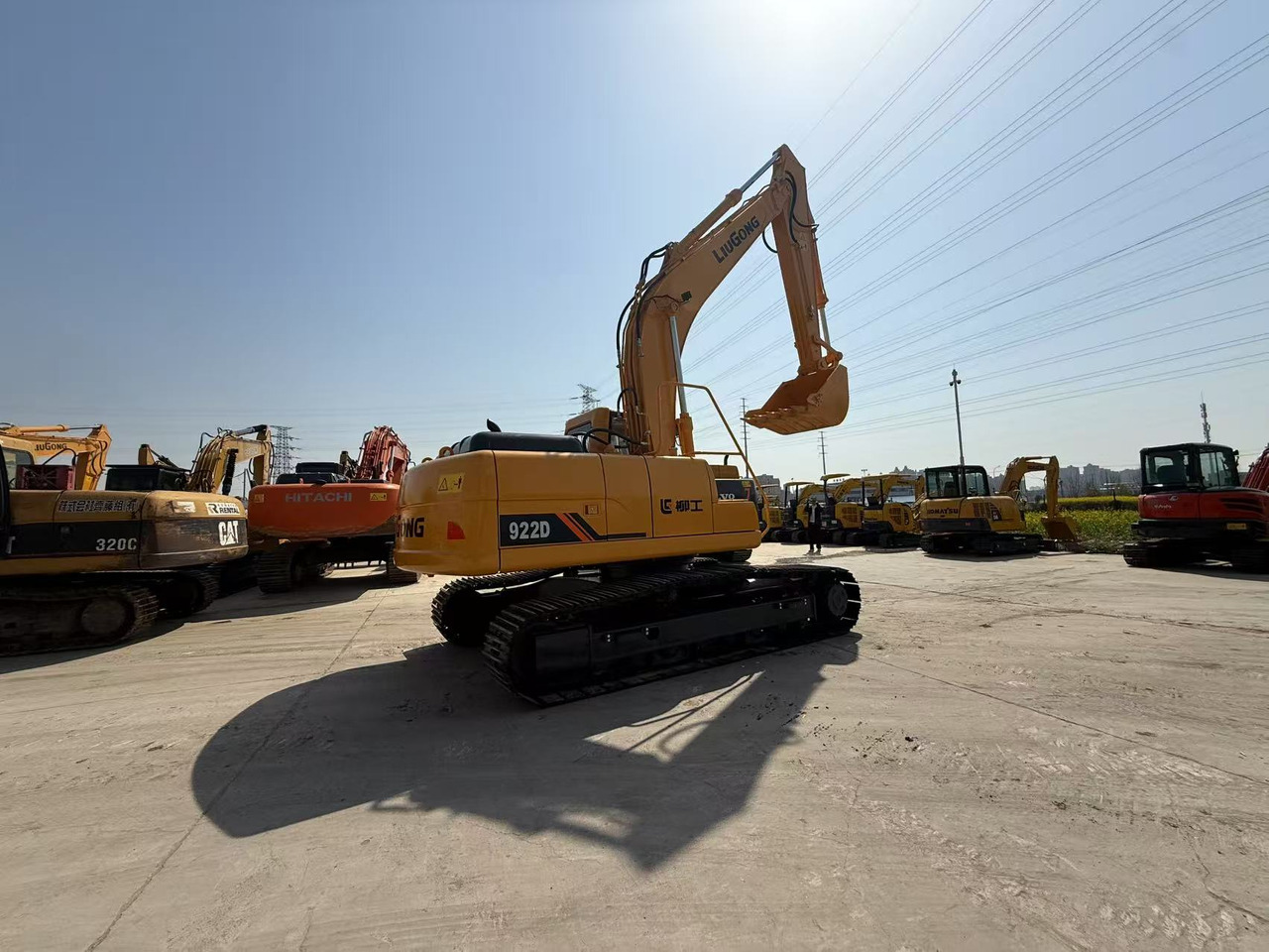 LIUGONG 922D - Máy xúc bánh xích: hình 5 LIUGONG 922D - Máy xúc bánh xích: hình 5