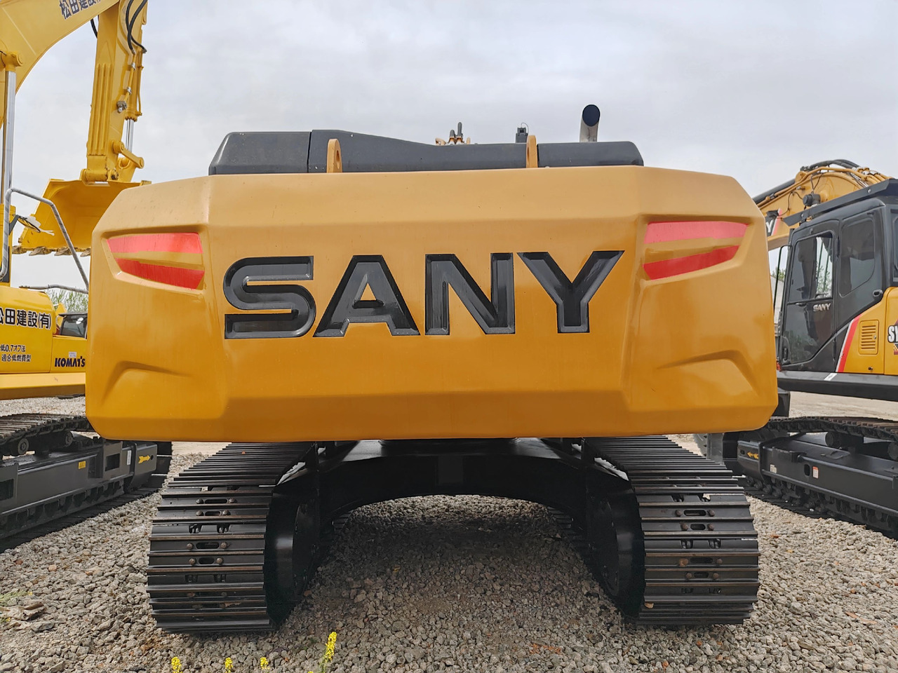 SANY SY365H - Máy xúc bánh xích: hình 5 SANY SY365H - Máy xúc bánh xích: hình 5