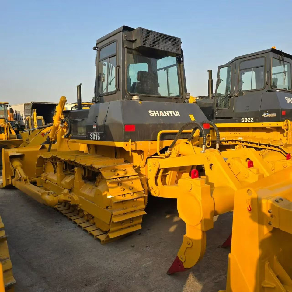 SHANTUI SD16 - Máy ủi: hình 4 SHANTUI SD16 - Máy ủi: hình 4