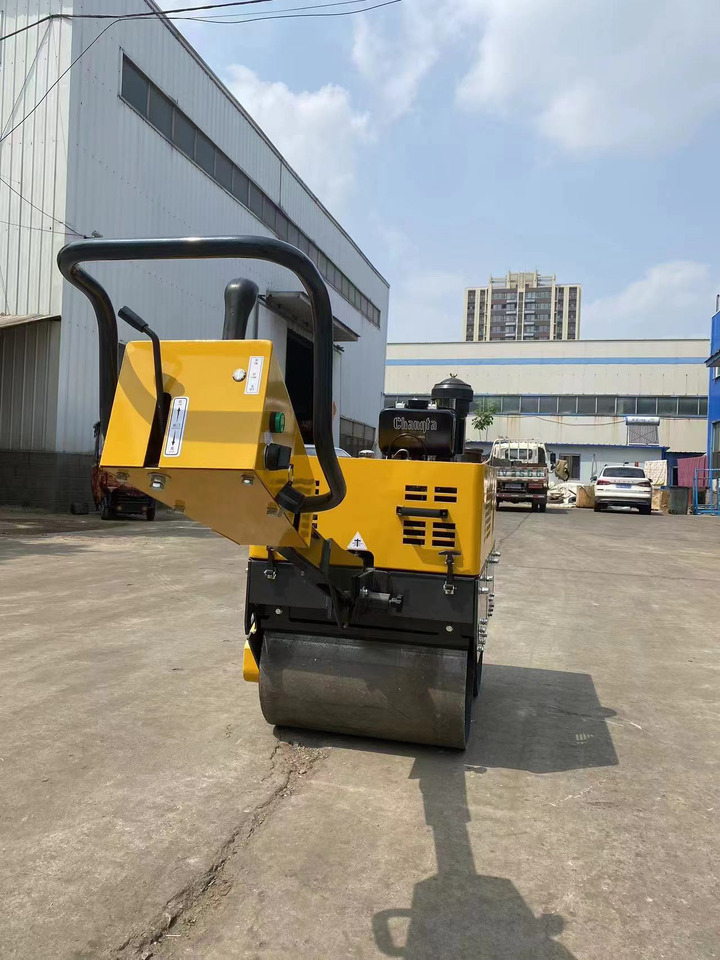 SHANTUI SRD005 - Máy lăn đường: hình 1 SHANTUI SRD005 - Máy lăn đường: hình 1