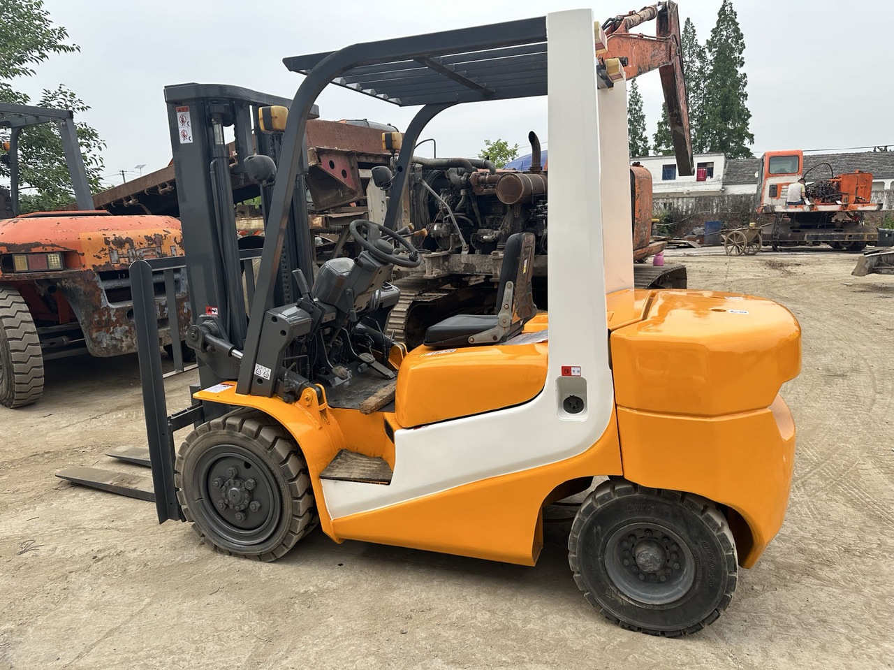 TCM FD30 - Xe nâng diesel: hình 4 TCM FD30 - Xe nâng diesel: hình 4